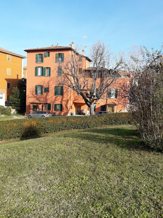 La Casa Nel Verde 2 Болонья Экстерьер фото